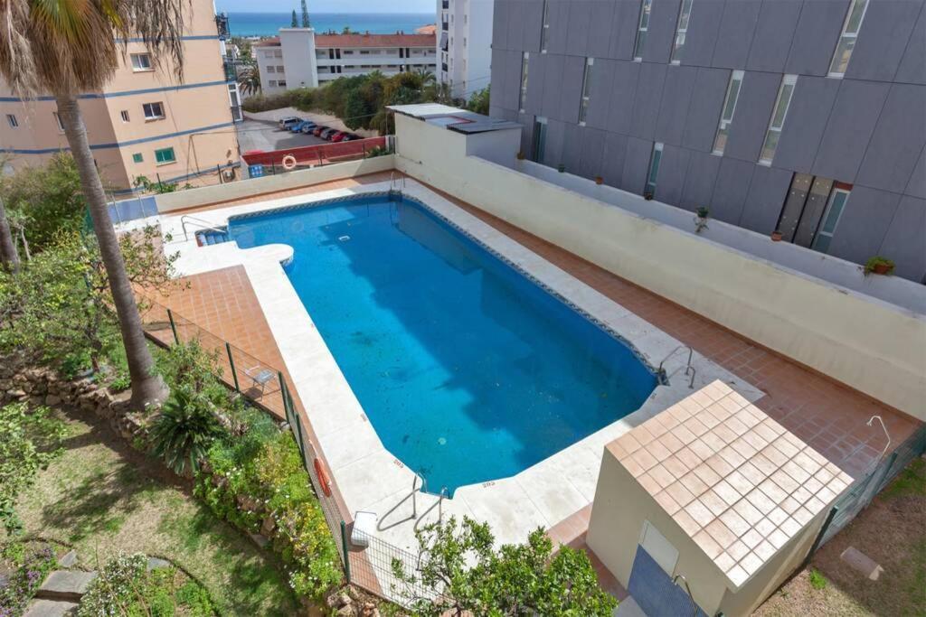 Puertosol 33 - 2 Bed Apartment, Beach Puerto Marina Benalmádena Kültér fotó