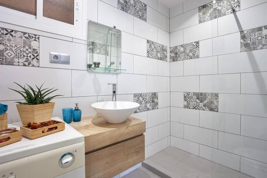 Puertosol 33 - 2 Bed Apartment, Beach Puerto Marina Benalmádena Kültér fotó